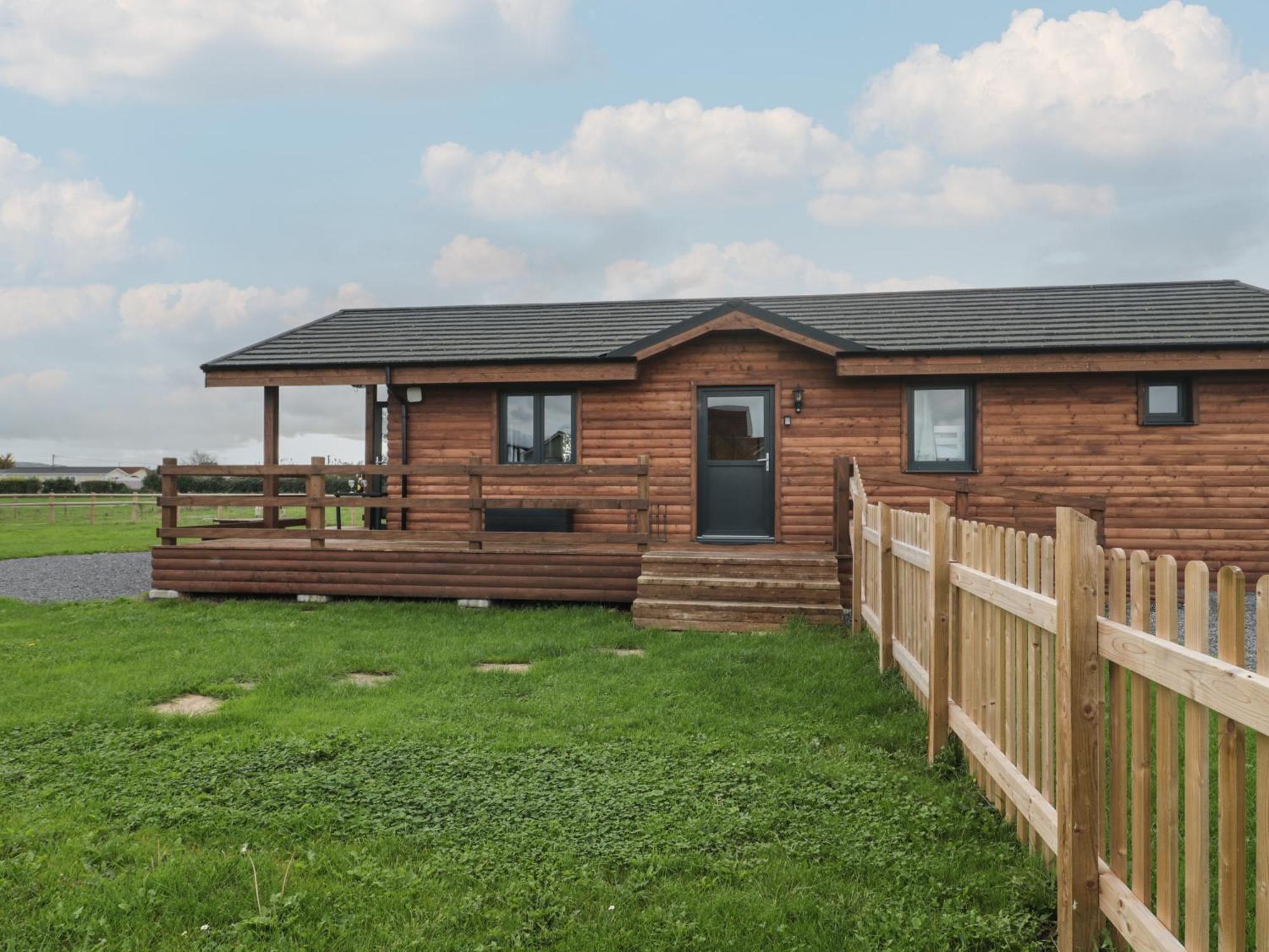 The Lodge At Crossroads Farm Bridgwater Bagian luar foto